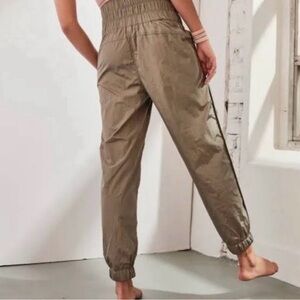 FP Movement by Free People Women's Jogger Pant, Parachute Fabric, Olive M